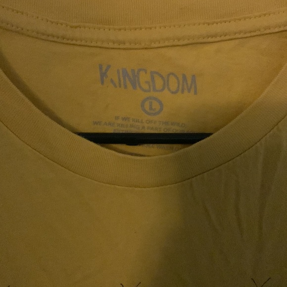 Butterfly T-shirt - Picture 3 of 3